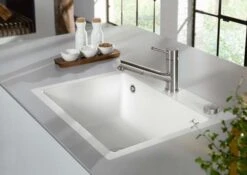 Villeroy Und Boch Küchenarmatur Como Shower 925200LC 12,6 L/min, Ausziehbar, Edelstahl Massiv -Heimwerkzeuge Villeroy und Boch Kuechenarmatur Como Shower 925200LC 126 l min ausziehbar Edelstahl massiv 3